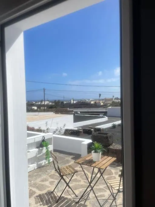 Apartamento En Mala Las Mercedes Spain